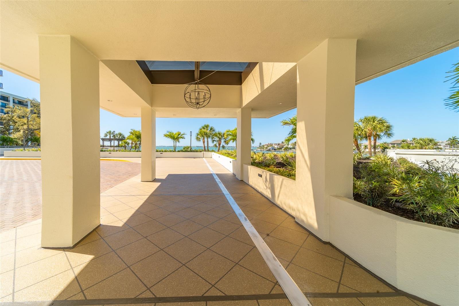 BELLEVIEW BILTMORE VILLAS S GARDEN 8 - Residential