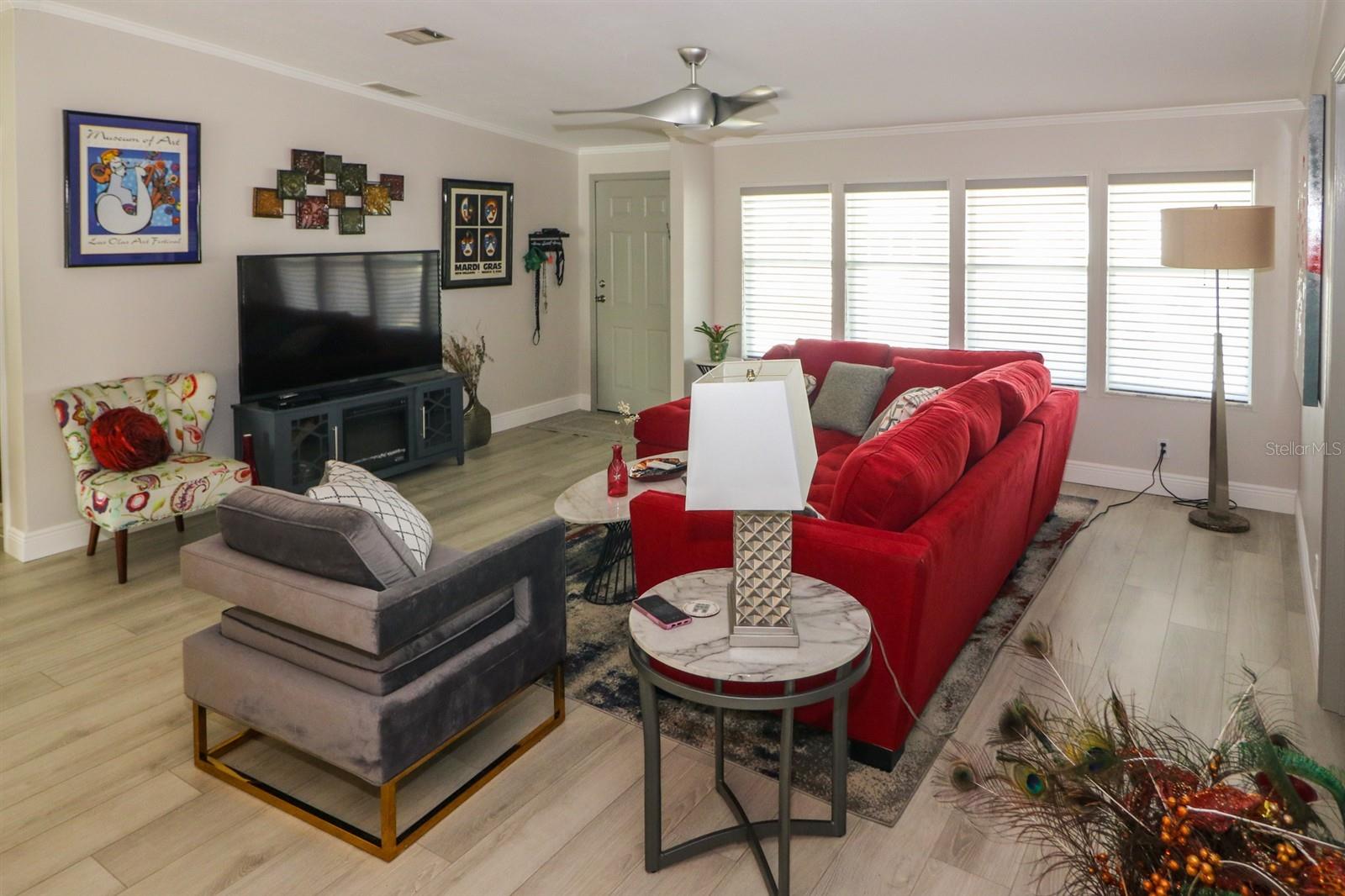 VENTURA LAKES - Residential