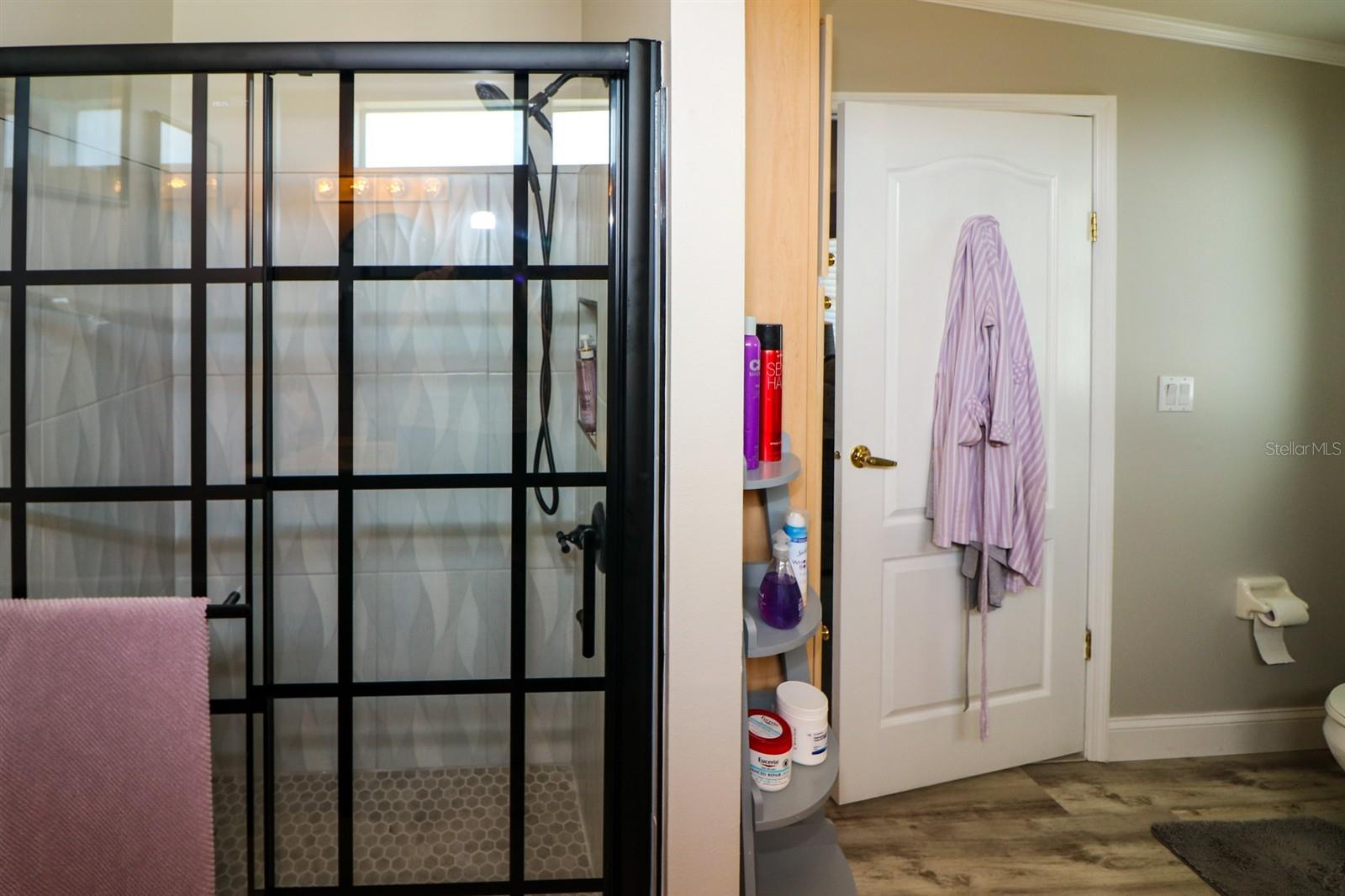 VENTURA LAKES - Residential