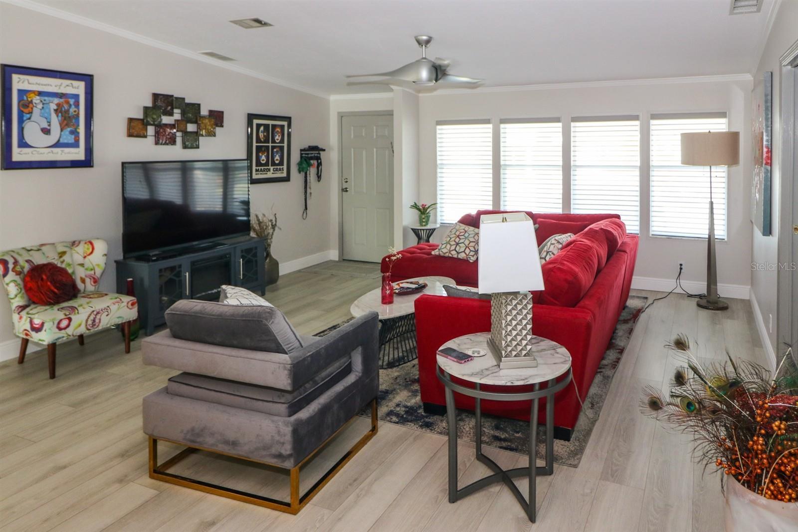 VENTURA LAKES - Residential