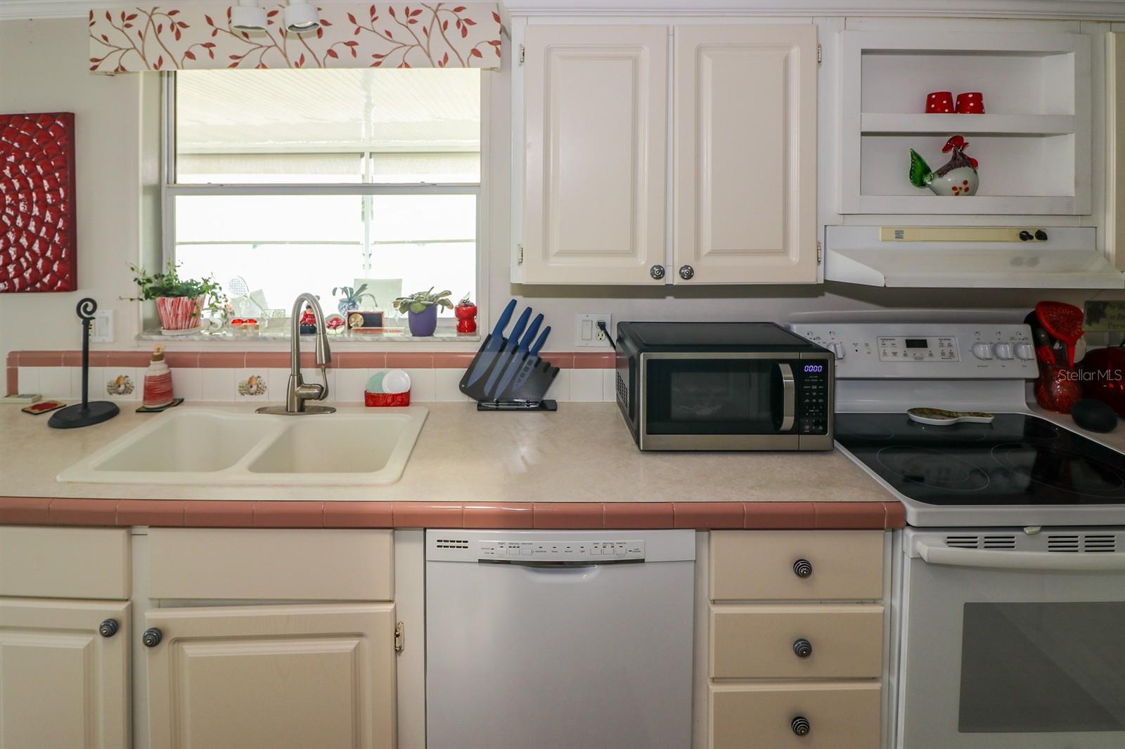 VENTURA LAKES - Residential