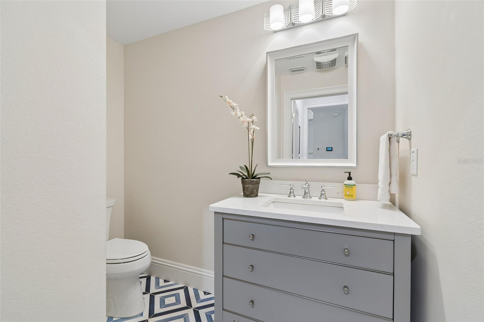 MARYLAND MANOR 2ND UNIT - Residential