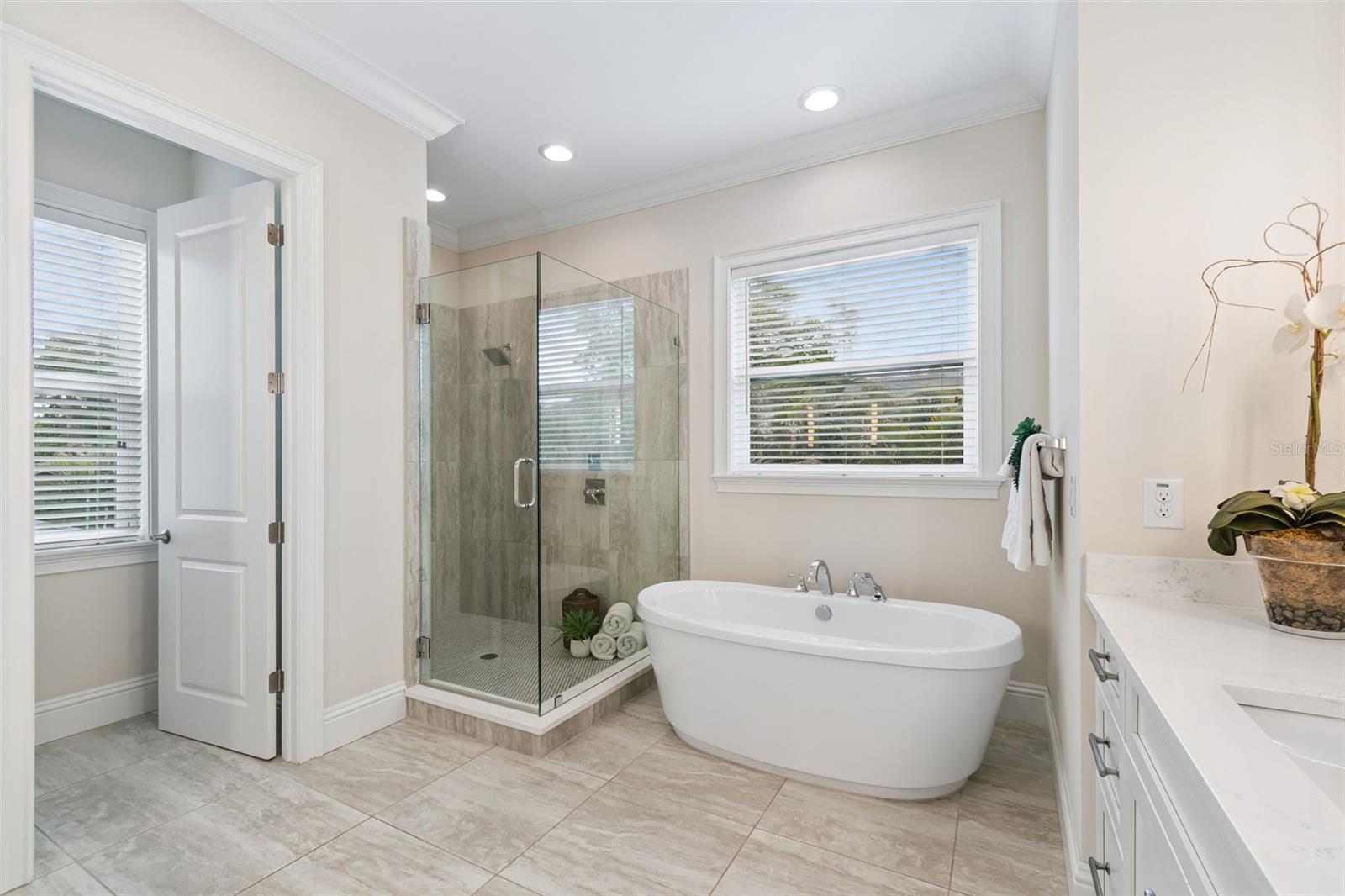 MARYLAND MANOR 2ND UNIT - Residential