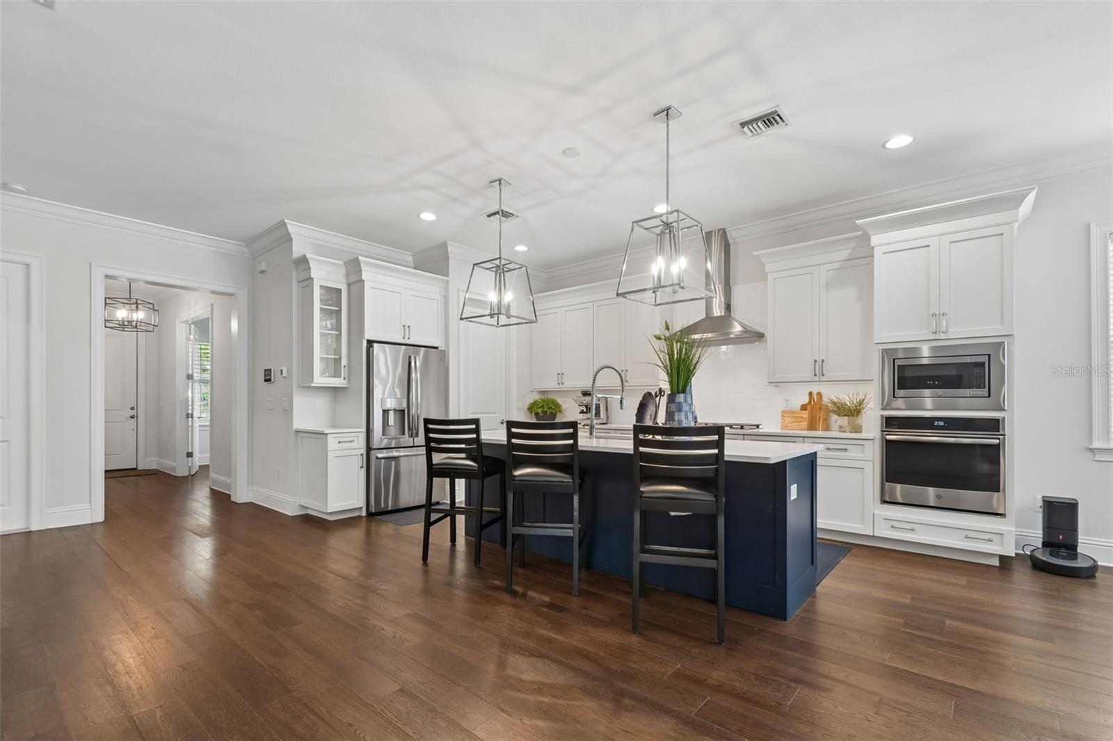 MARYLAND MANOR 2ND UNIT - Residential