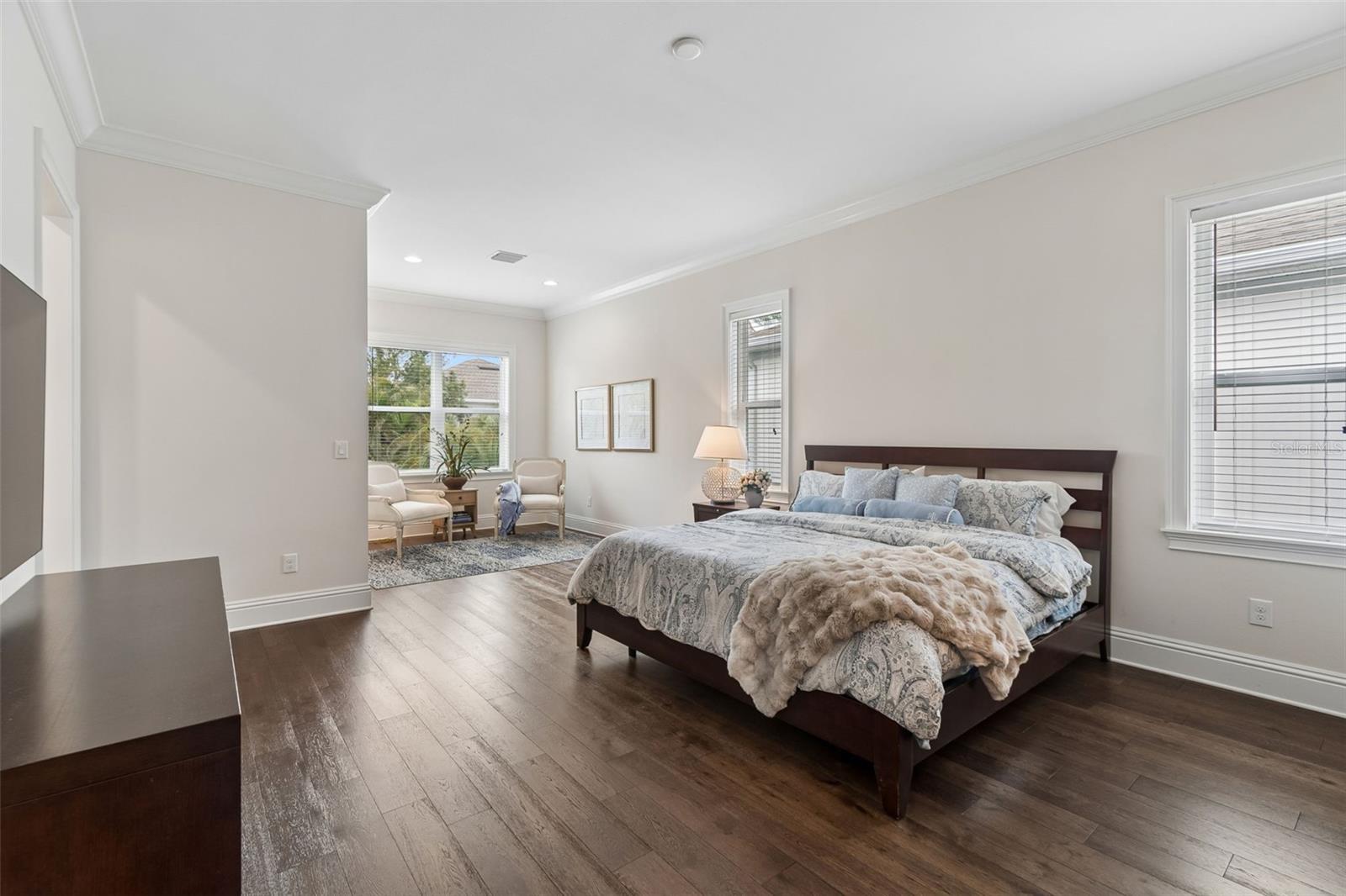 MARYLAND MANOR 2ND UNIT - Residential