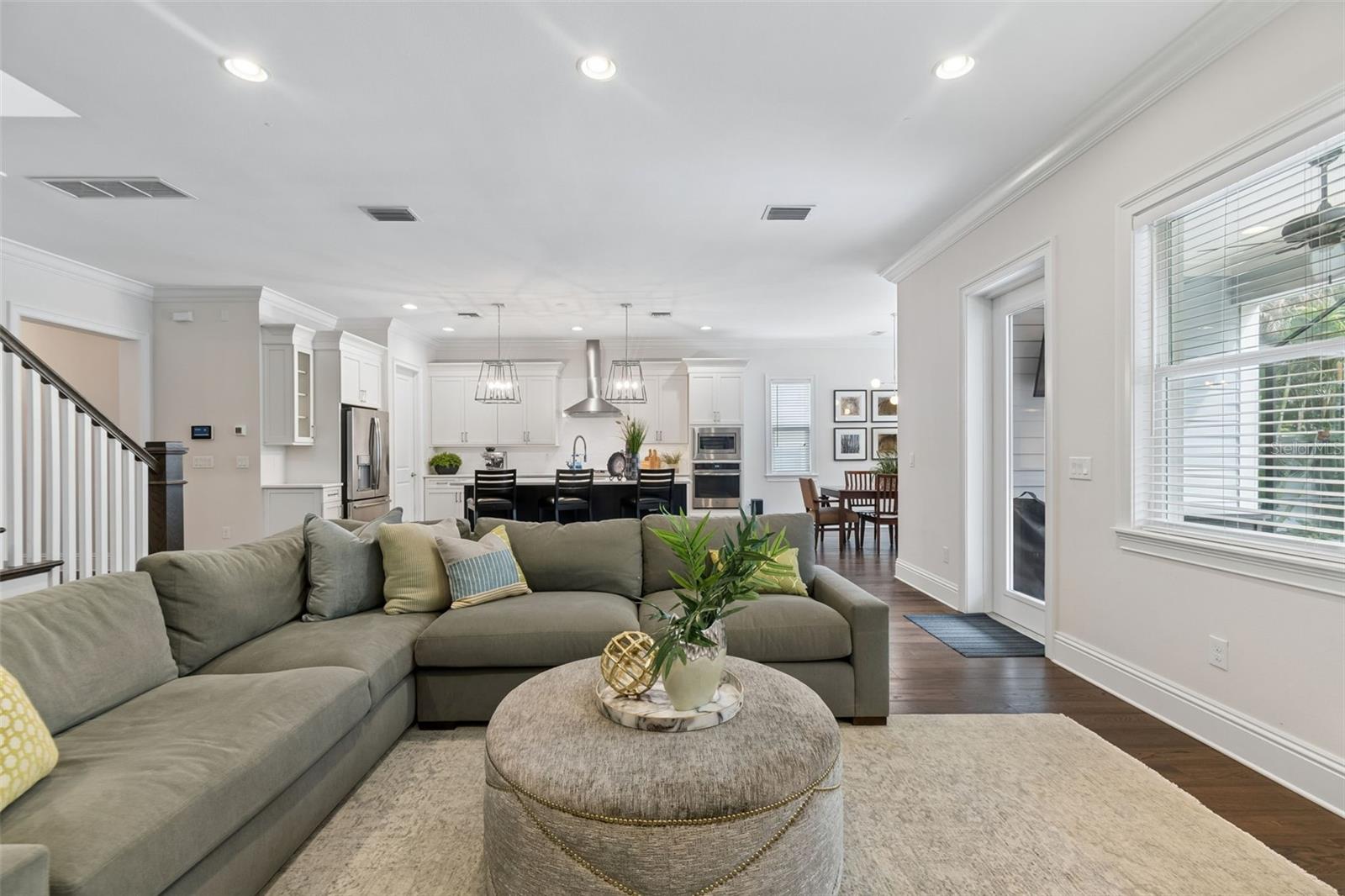 MARYLAND MANOR 2ND UNIT - Residential