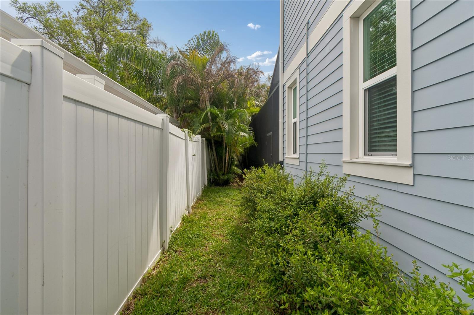 MARYLAND MANOR 2ND UNIT - Residential