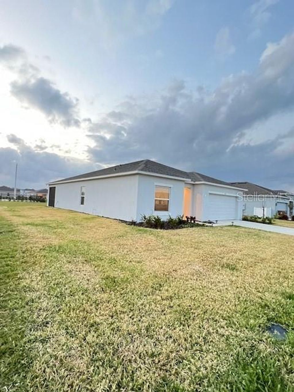 Photo of 200 Aquamarine Lane, Kissimmee, FL 34758 (MLS # S5145690)