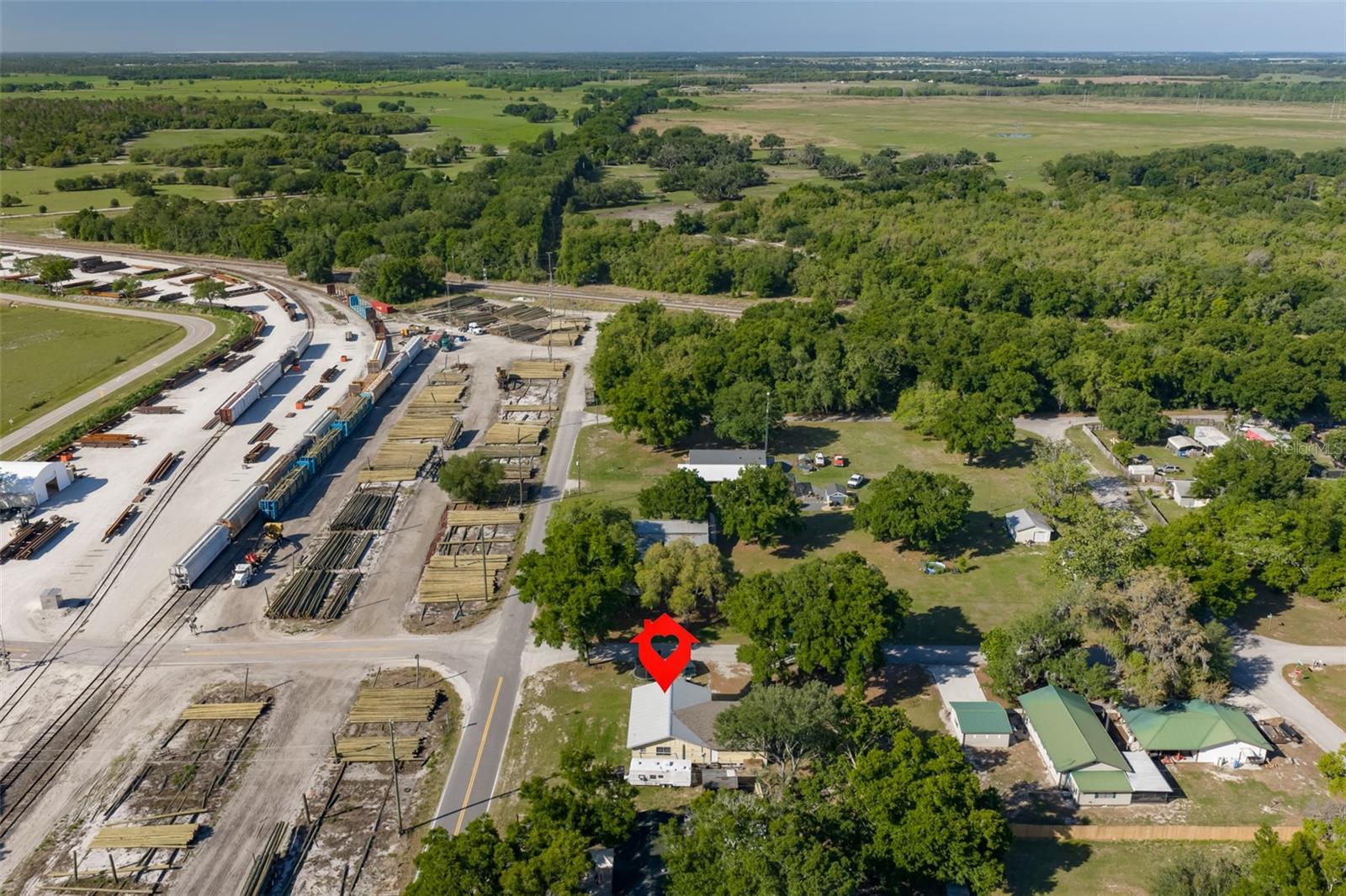 WEST LAKE WALES - Residential