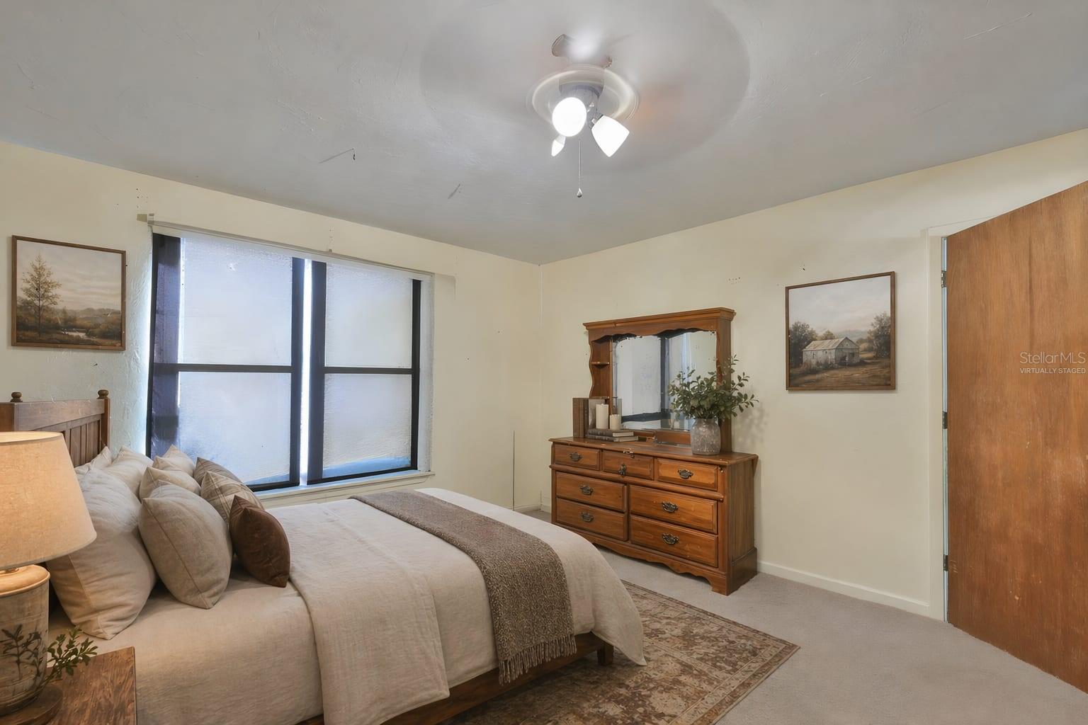 WEST LAKE WALES - Residential