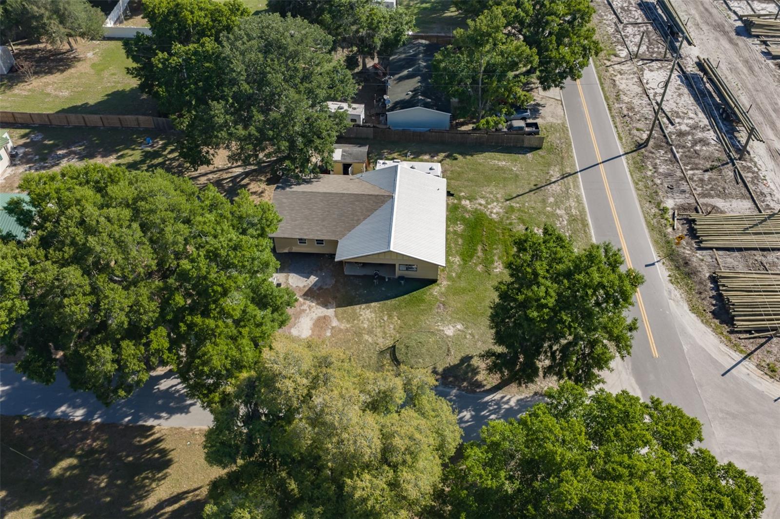 WEST LAKE WALES - Residential
