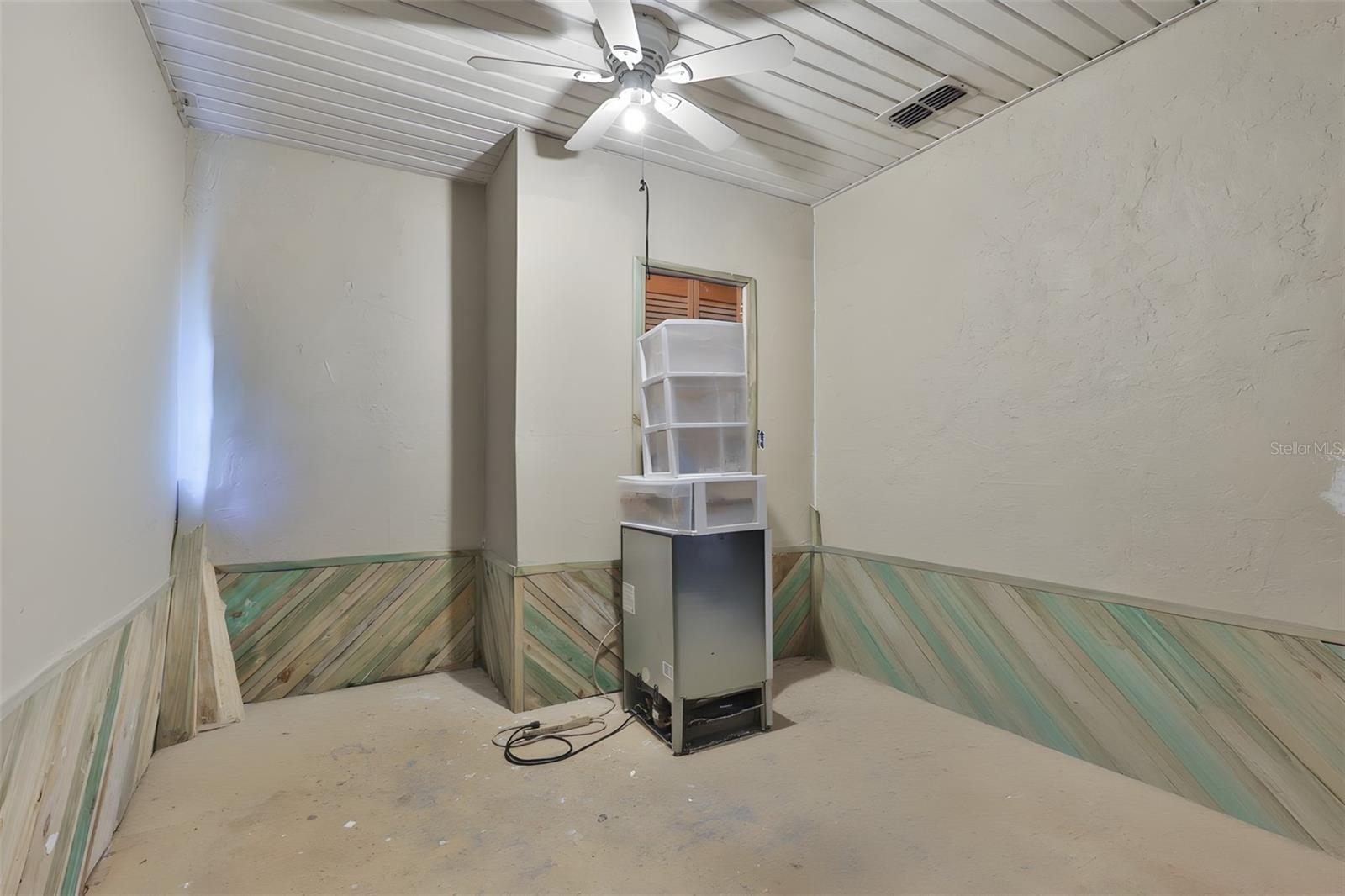 WEST LAKE WALES - Residential