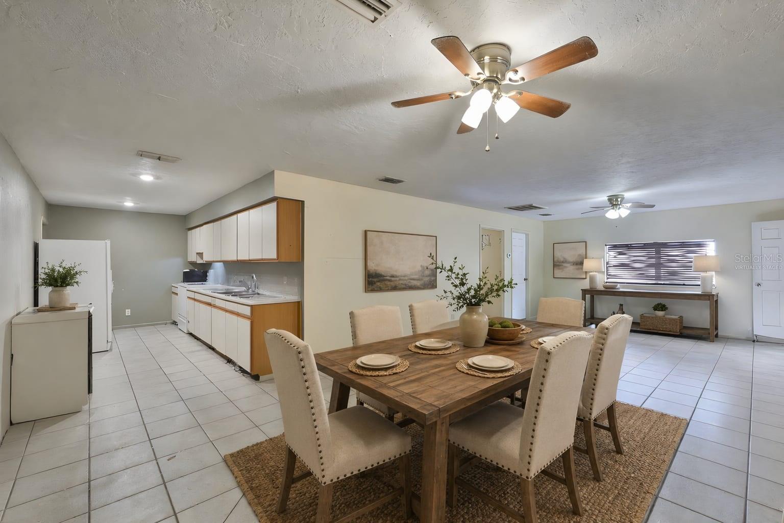 WEST LAKE WALES - Residential