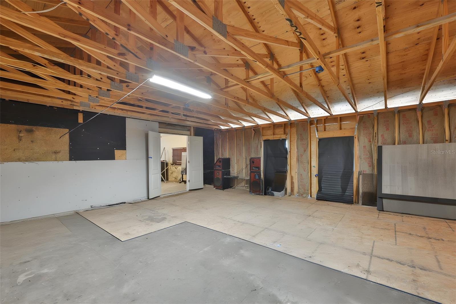 WEST LAKE WALES - Residential