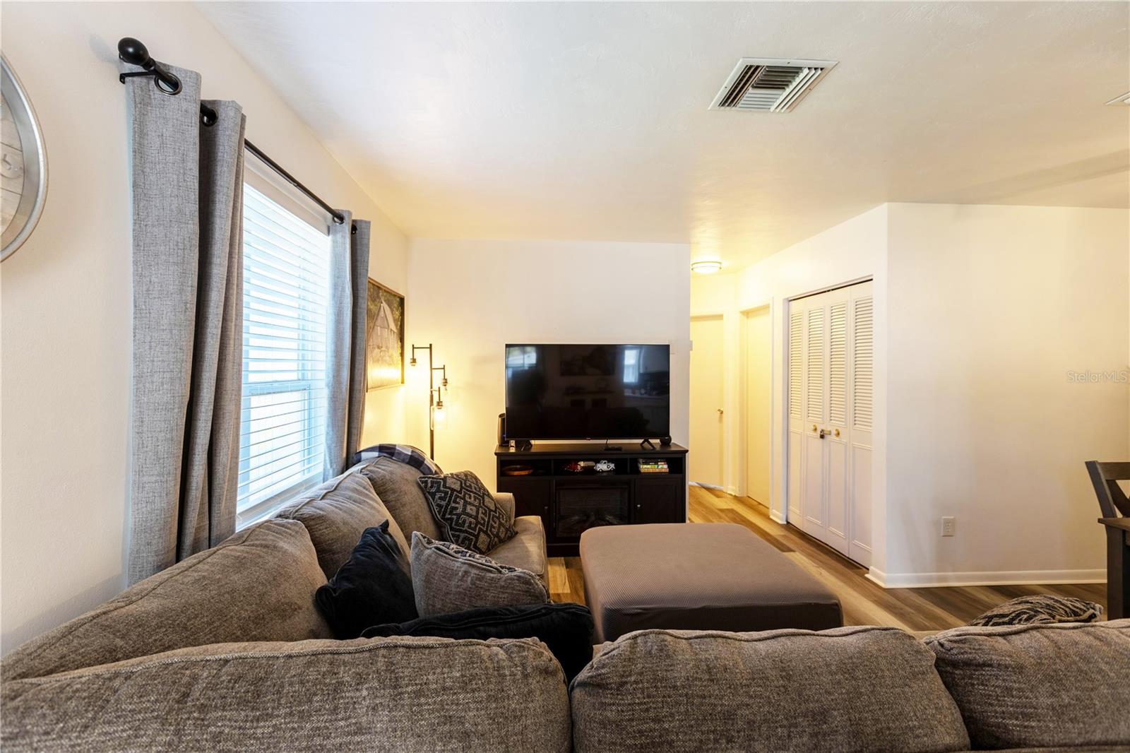 CITRUS SPGS UNIT 01 - Residential