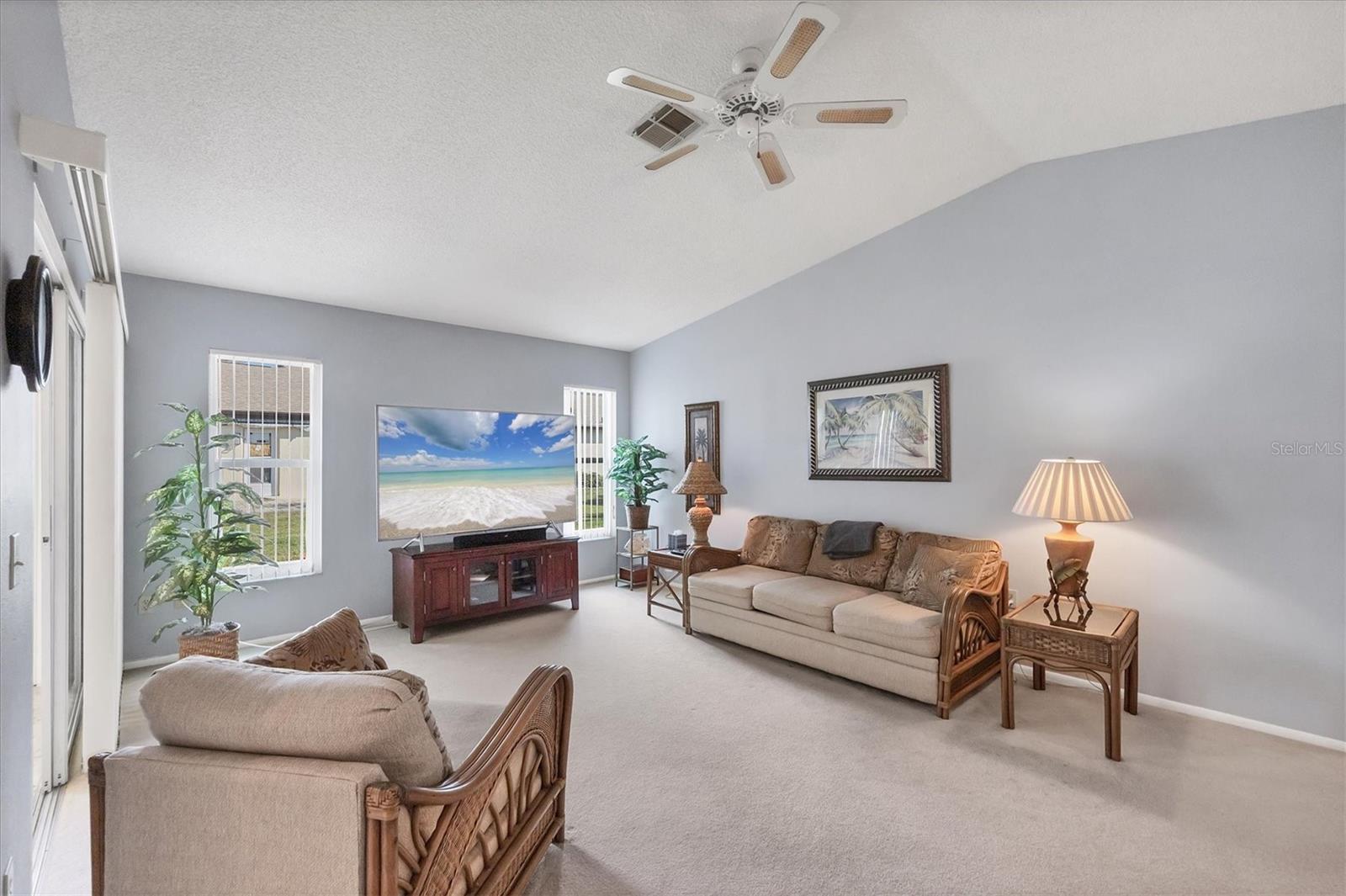 FOXWOOD - Residential