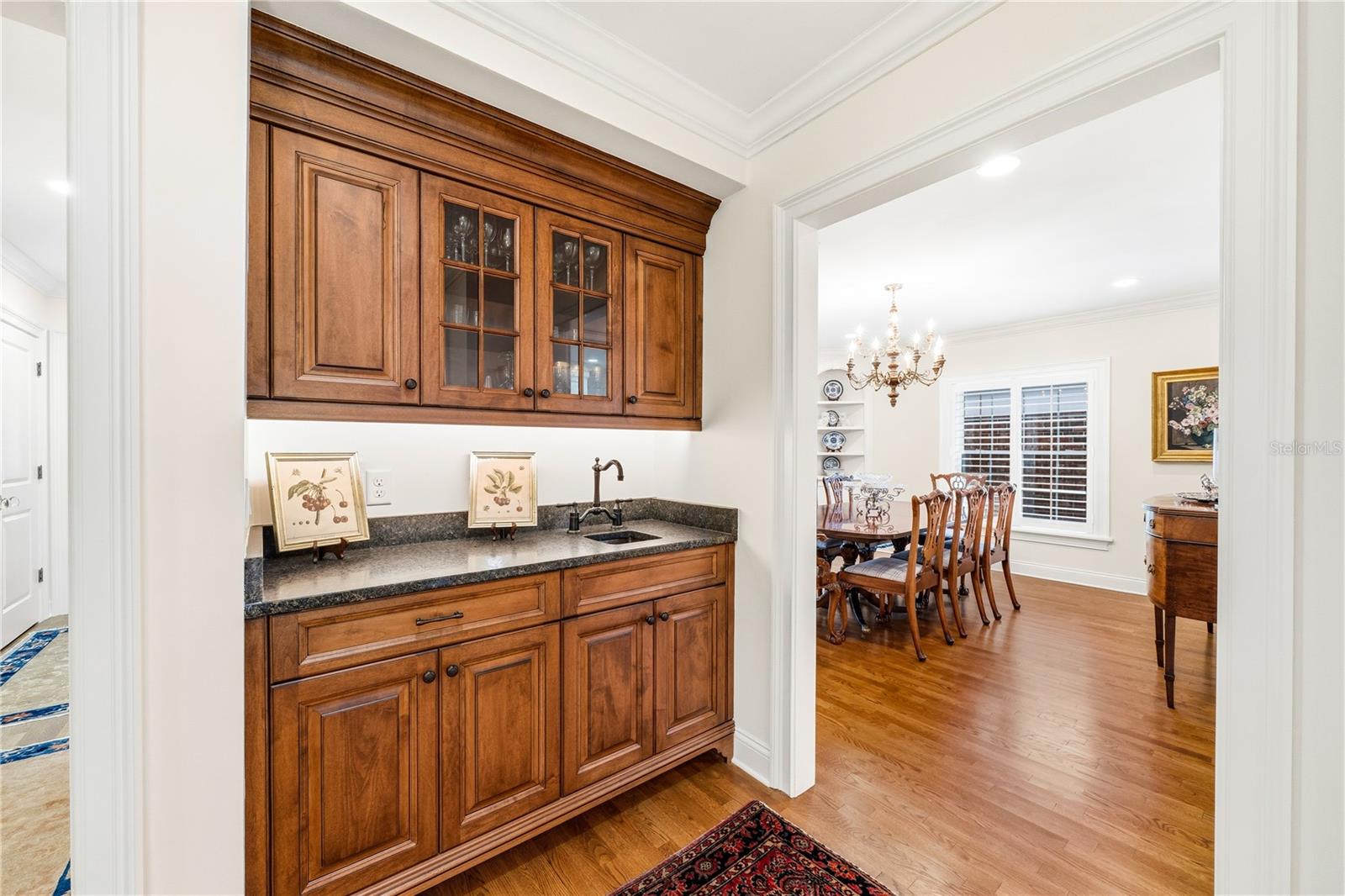 WILLIAMSBURG CONDOMINIUM - Residential