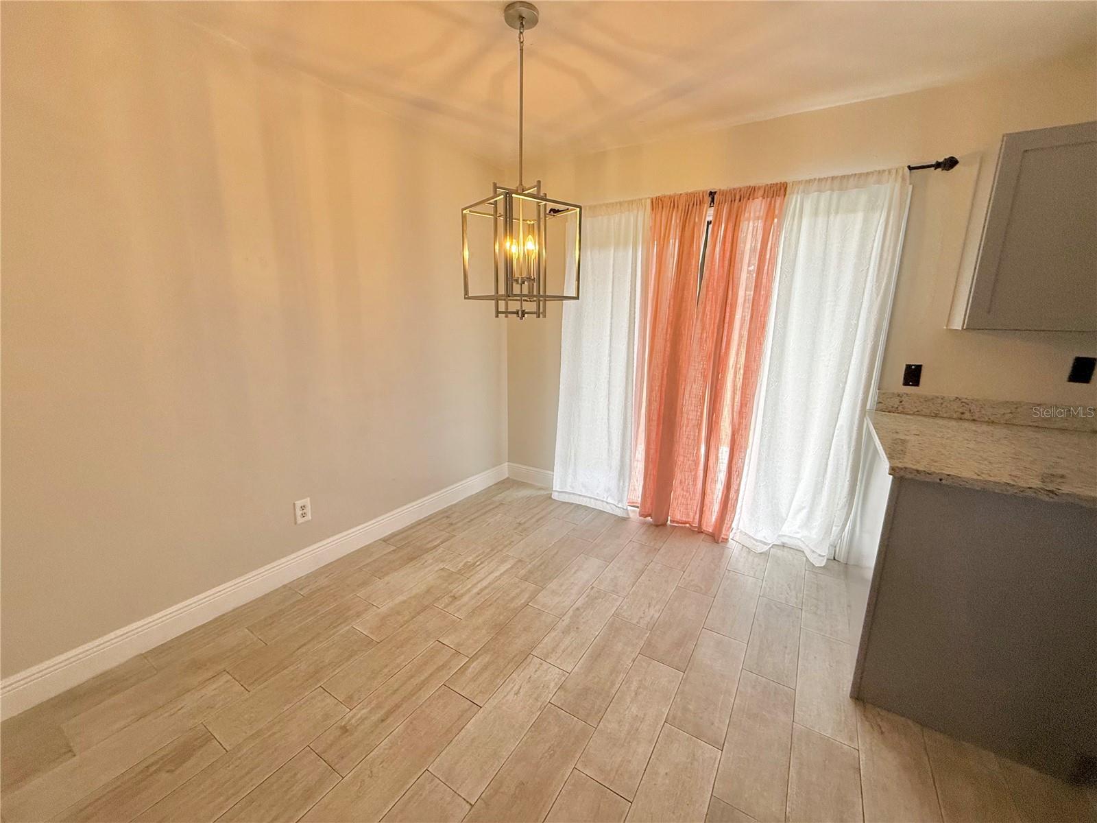 ST CLOUD 2ND TOWN OF - Residential Lease