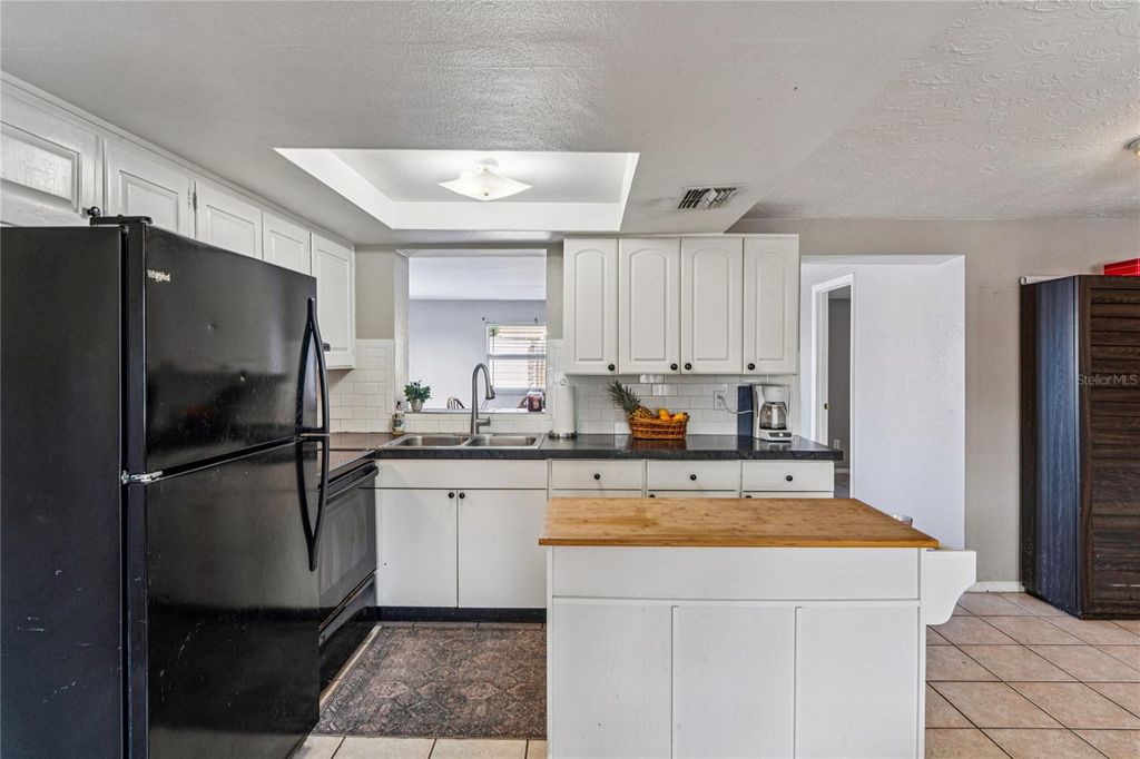 Photo of 7401 Country Club Drive, Hudson, FL 34667 (MLS # W7882277)