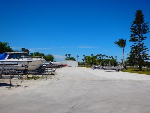 BLUE CYPRESS GOLF & RV RESIDENCE - Residential