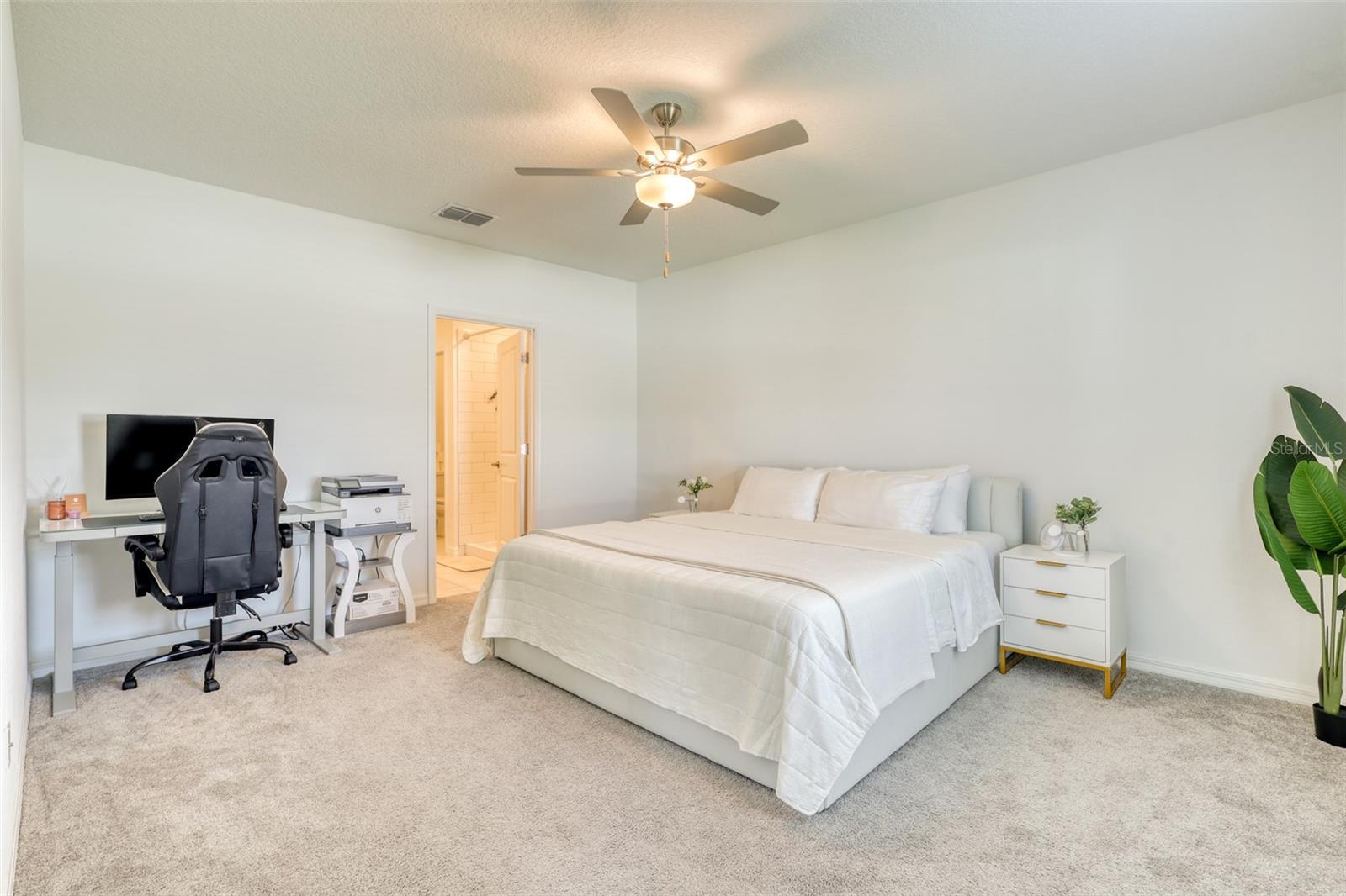 VERANO - Residential Lease