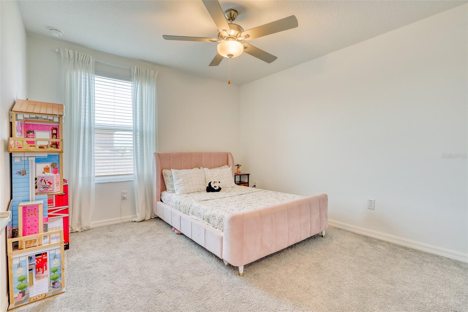 VERANO - Residential Lease