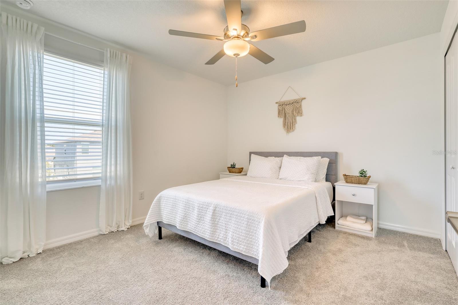 VERANO - Residential Lease