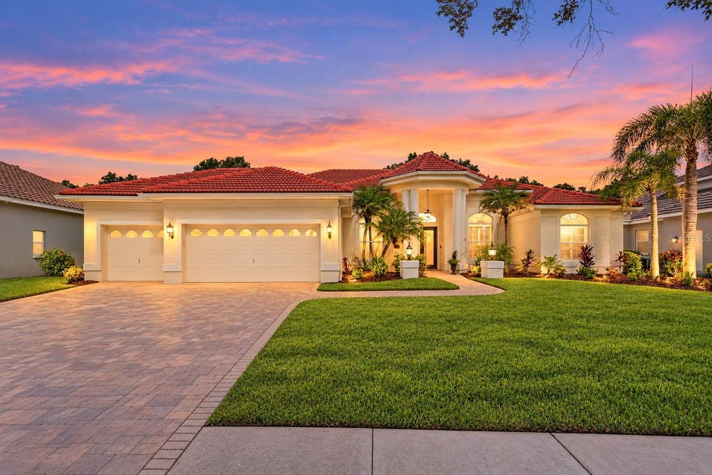 Photo of 9136 Highland Ridge Way, Tampa, FL 33647 (MLS # TB8549353)