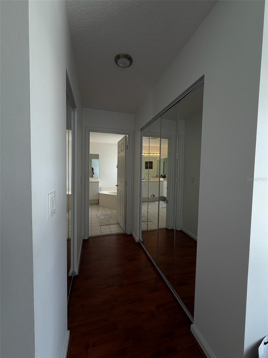 HEFTLER HOMES AT PEMBROKE SHORES - Residential