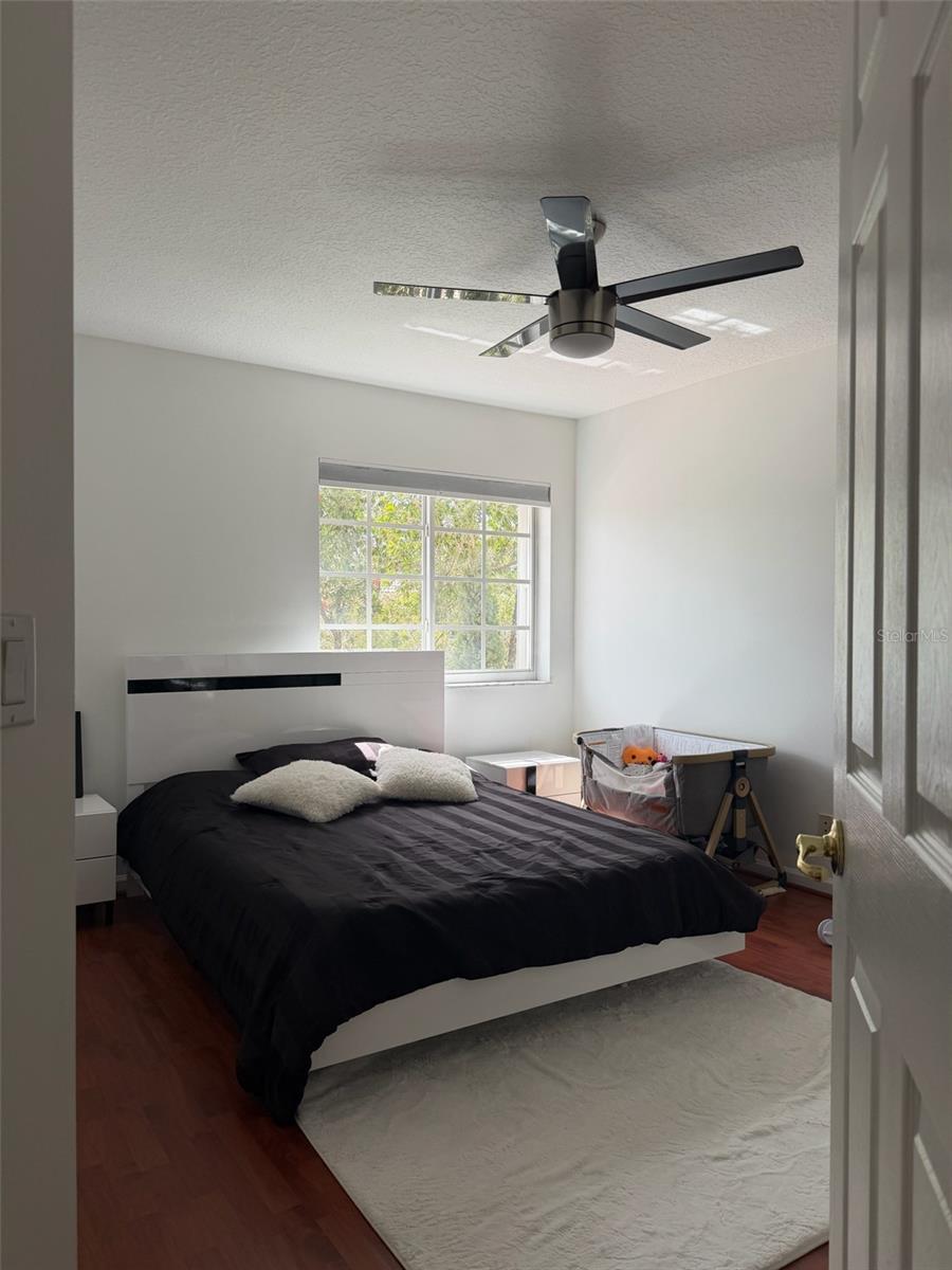 HEFTLER HOMES AT PEMBROKE SHORES - Residential