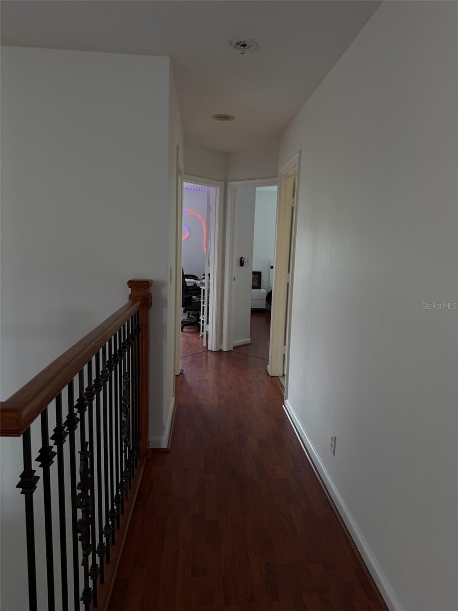 HEFTLER HOMES AT PEMBROKE SHORES - Residential