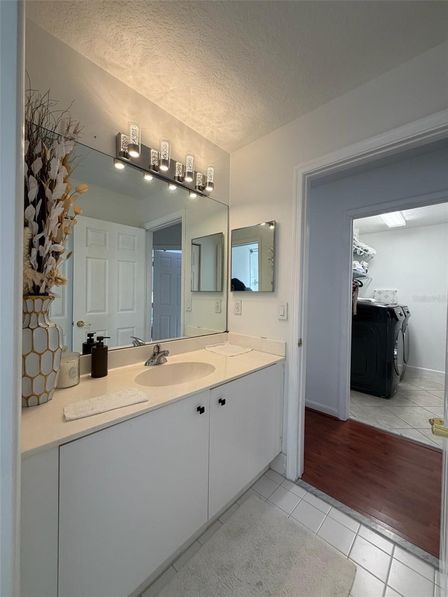 HEFTLER HOMES AT PEMBROKE SHORES - Residential