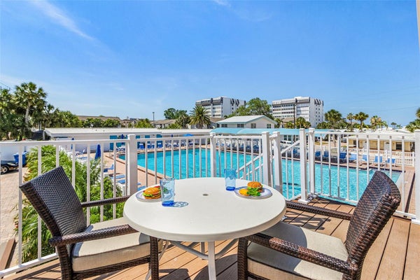 6020 MIDNIGHT PASS RD, SARASOTA, FL 34242 - Image 8de0cdcaf925e0a848ebdb29bb0e1127/3022363039