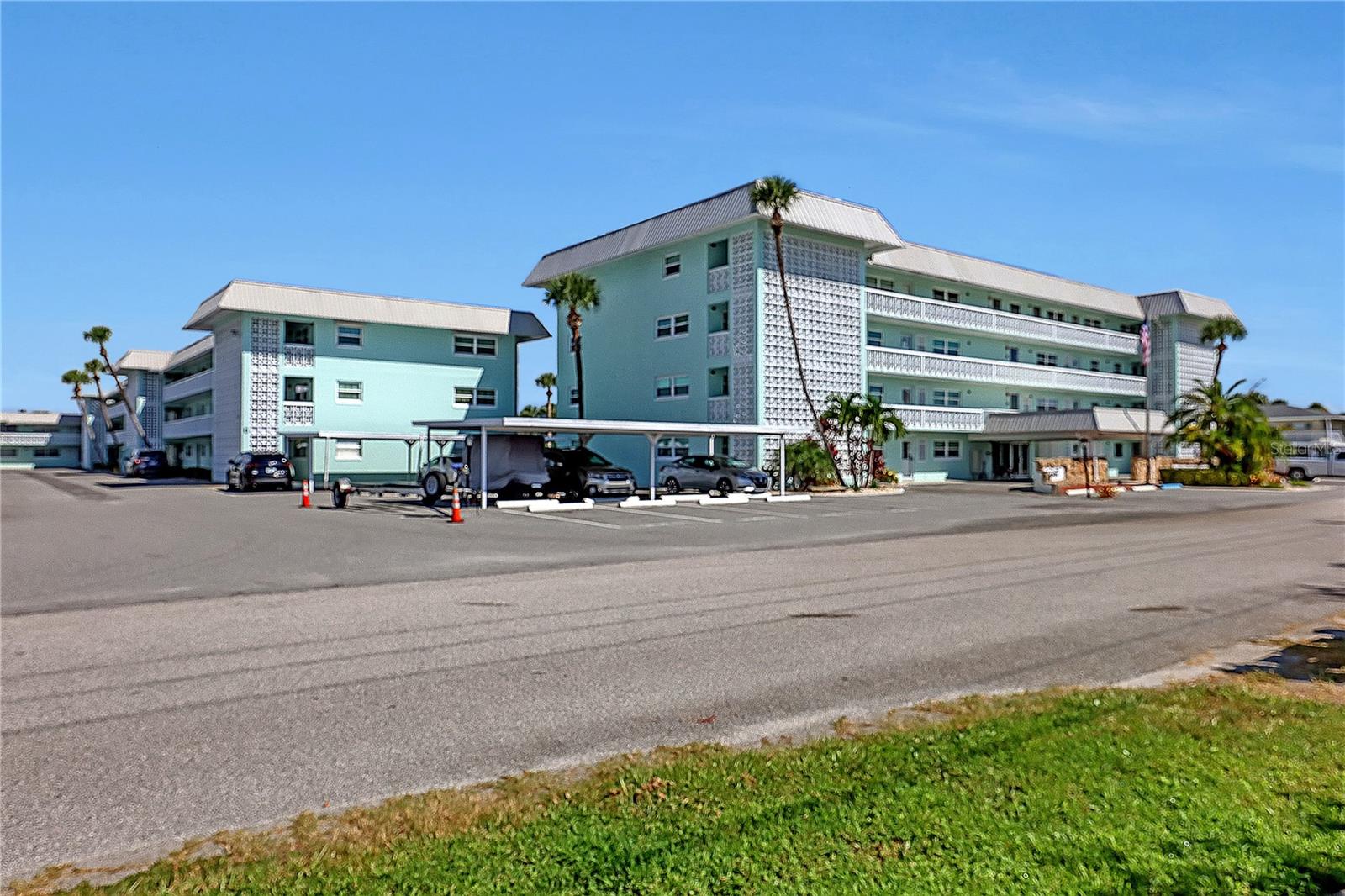 WATERWAY EAST - Residential