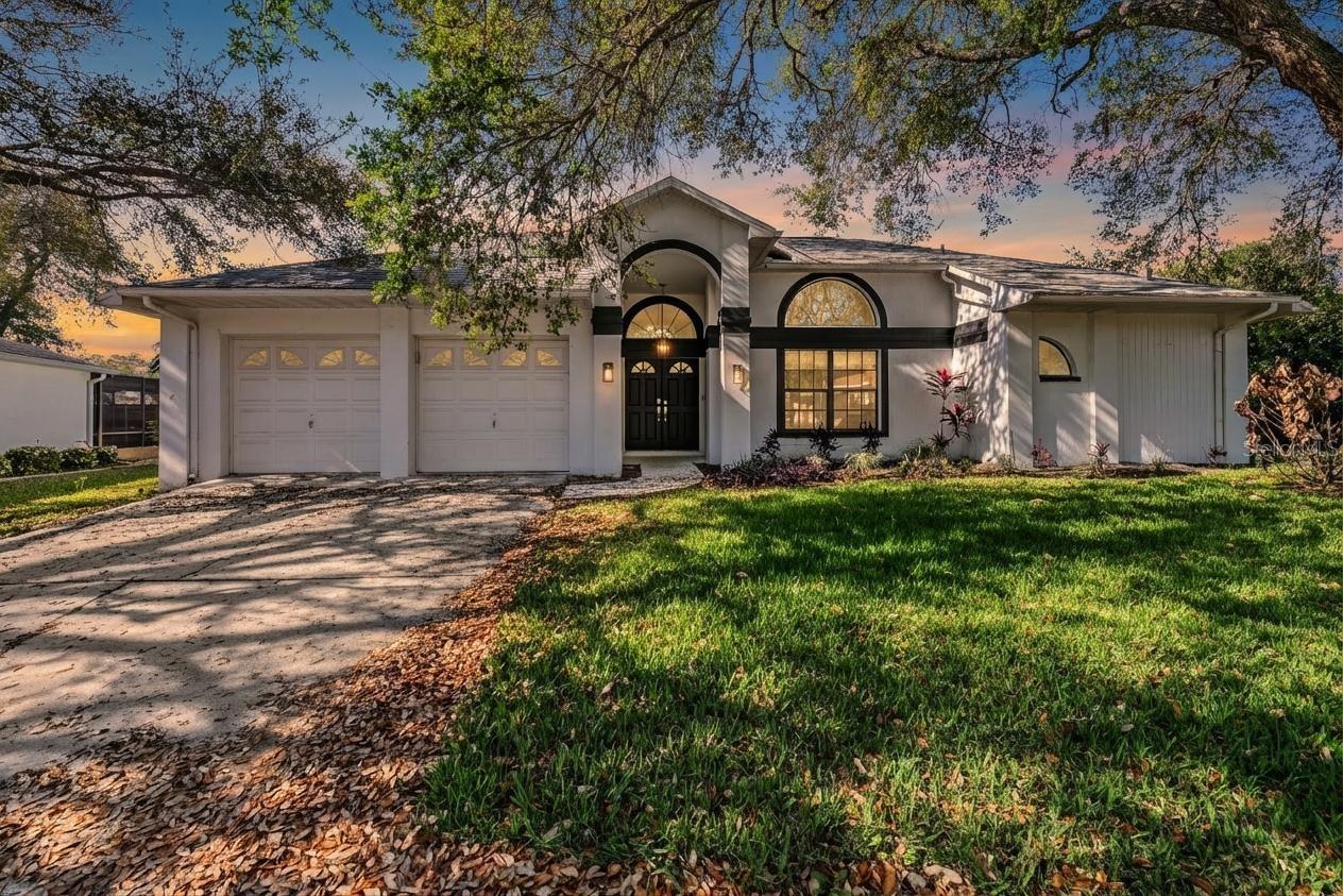 FAIRWAY OAKS - Residential