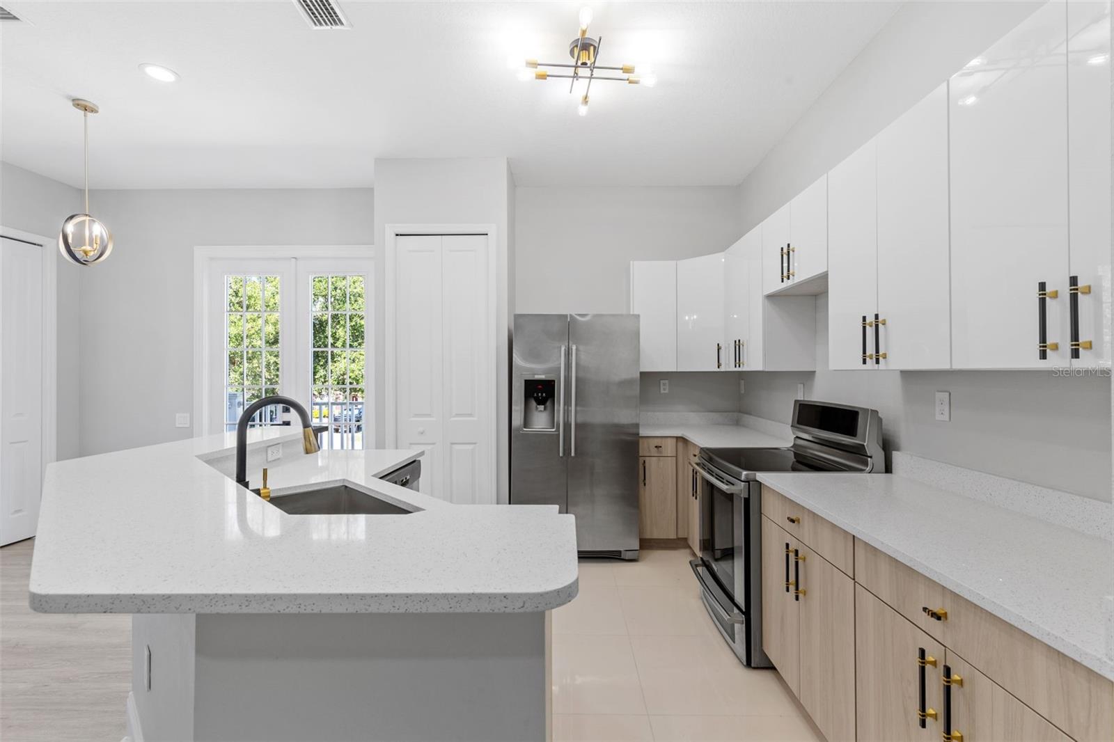 ESTATES AT LIMONA WOODS - Residential