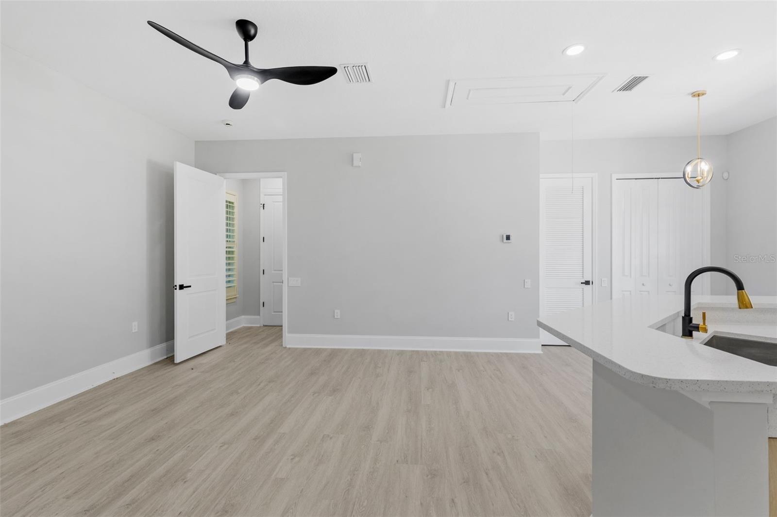 ESTATES AT LIMONA WOODS - Residential