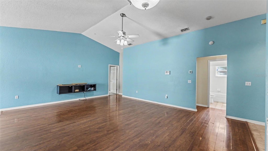 Photo of 1793 Grey Fox Drive, Lakeland, FL 33810 (MLS # L4965359)