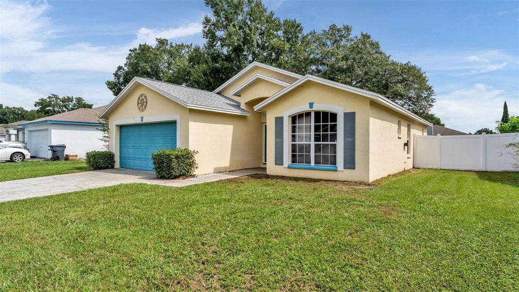 Photo of 1793 Grey Fox Drive, Lakeland, FL 33810 (MLS # L4965359)
