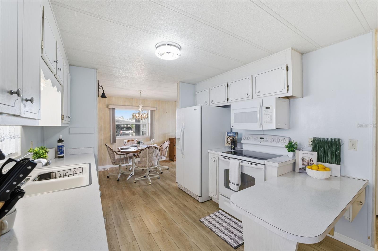 LAKE CONLEY MHP - Residential