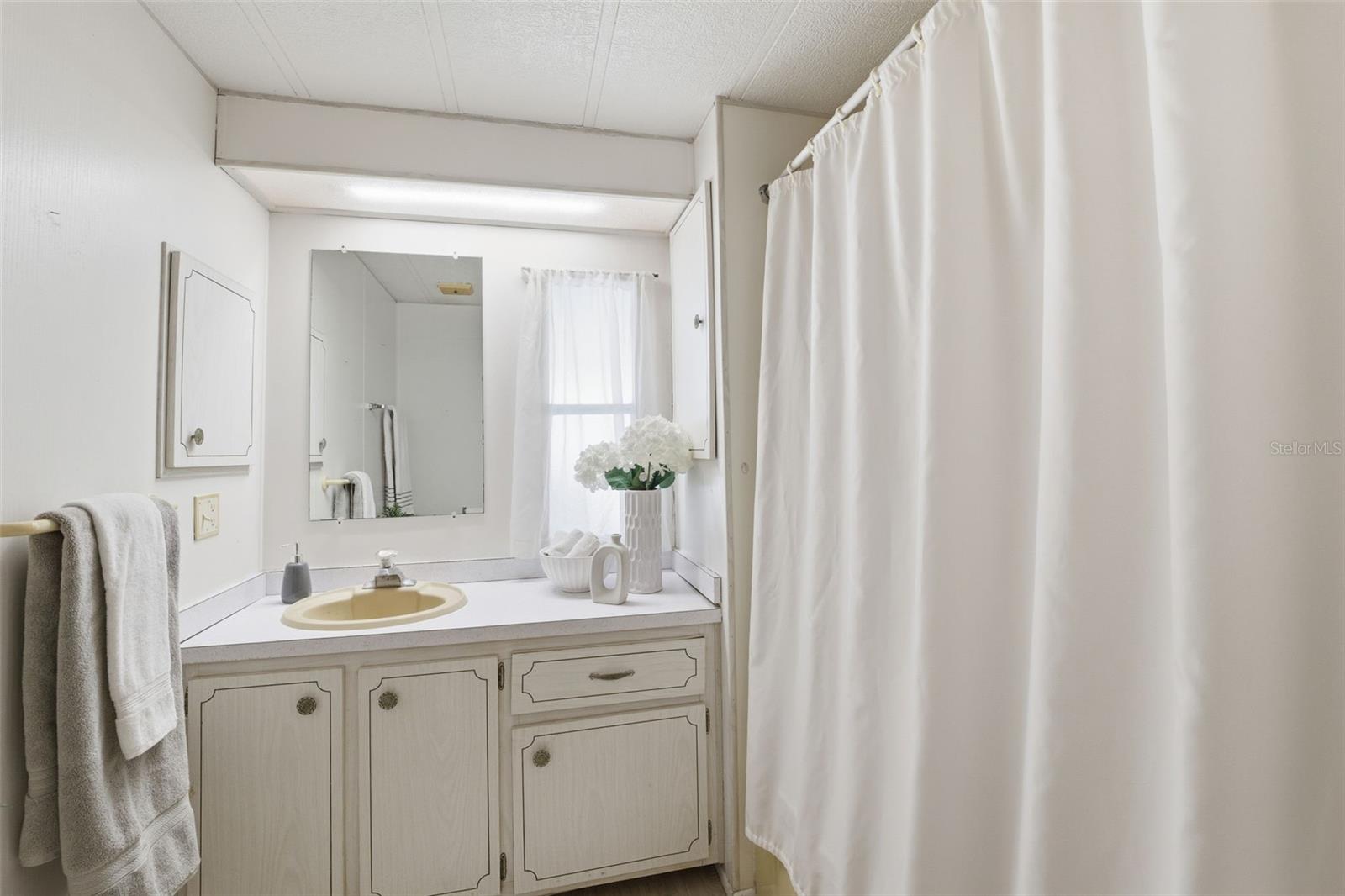 LAKE CONLEY MHP - Residential