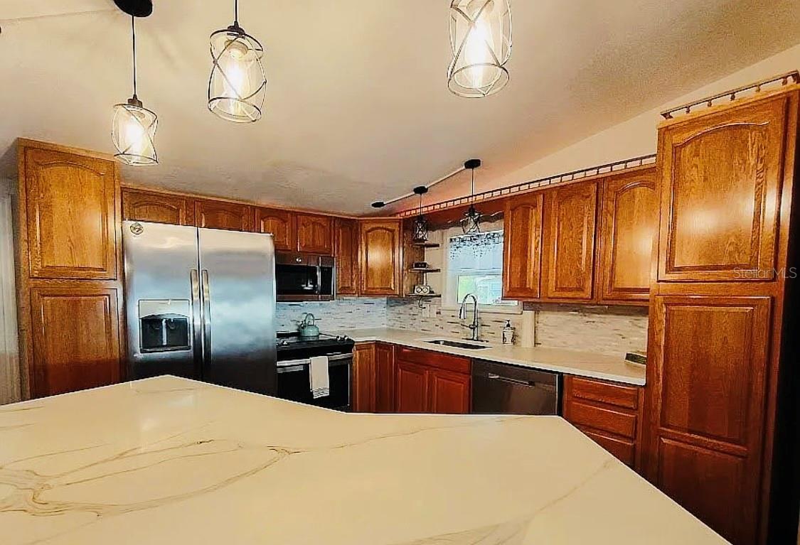 9128 OTTER PASS