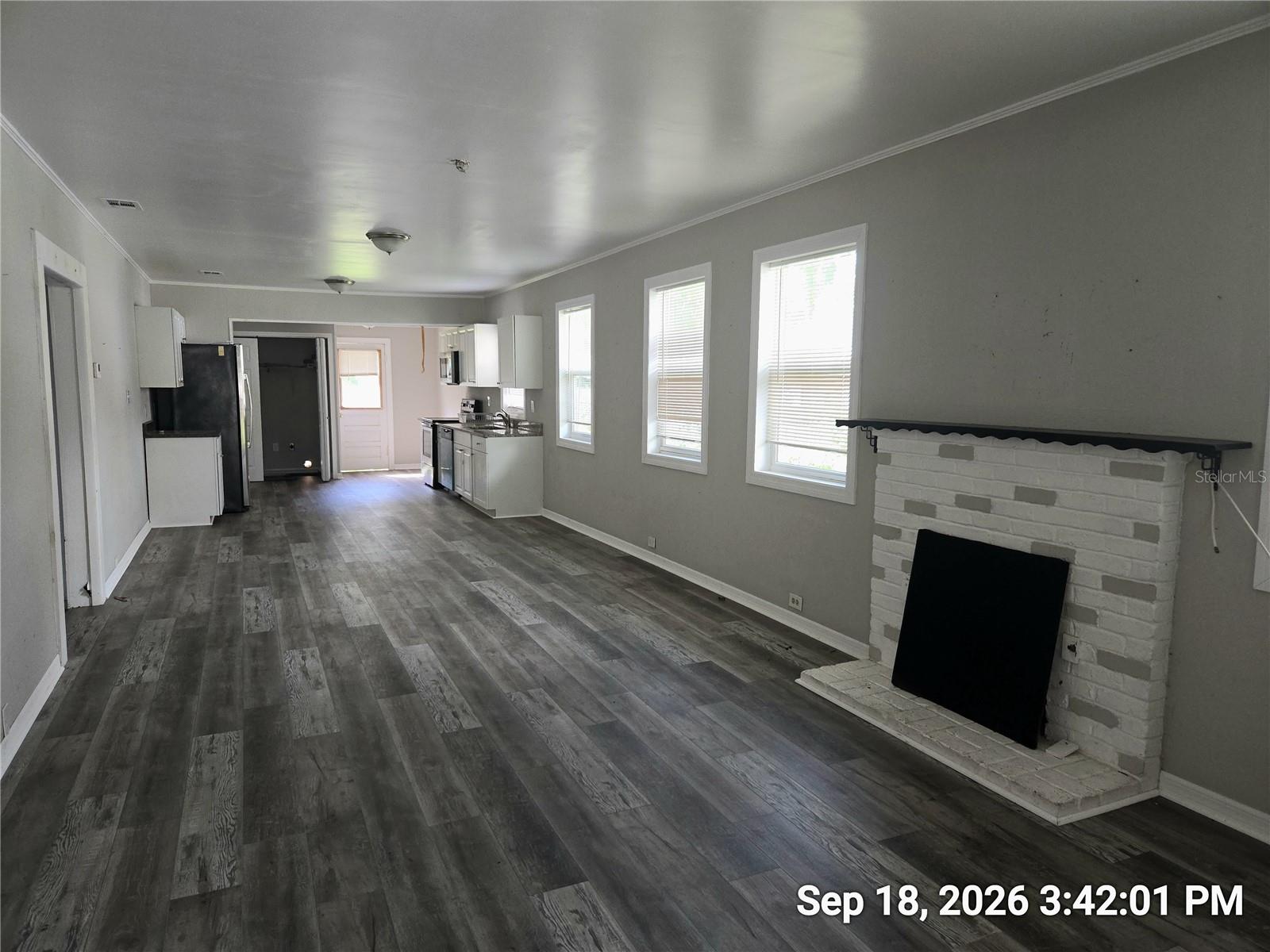 602 NW 1ST AVENUE