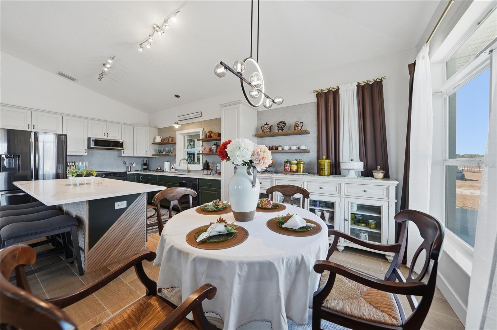 LITTLE GREEN ACRES SUB - Residential