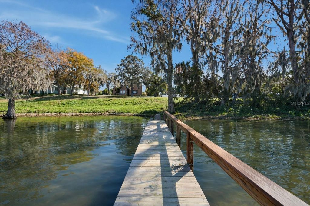 Photo of 1689 Lakeshore Drive, Eustis, FL 32726 (MLS # G5107485)