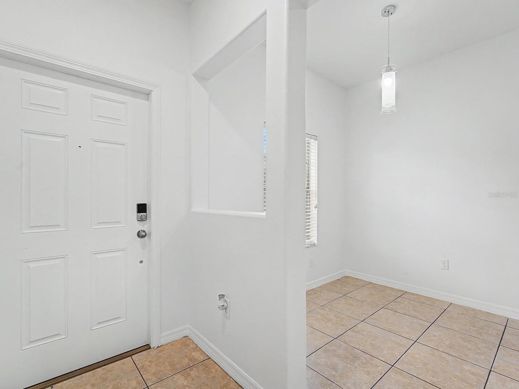 Photo of 8518 Gablebend Way, Tampa, FL 33647 (MLS # TB8537684)