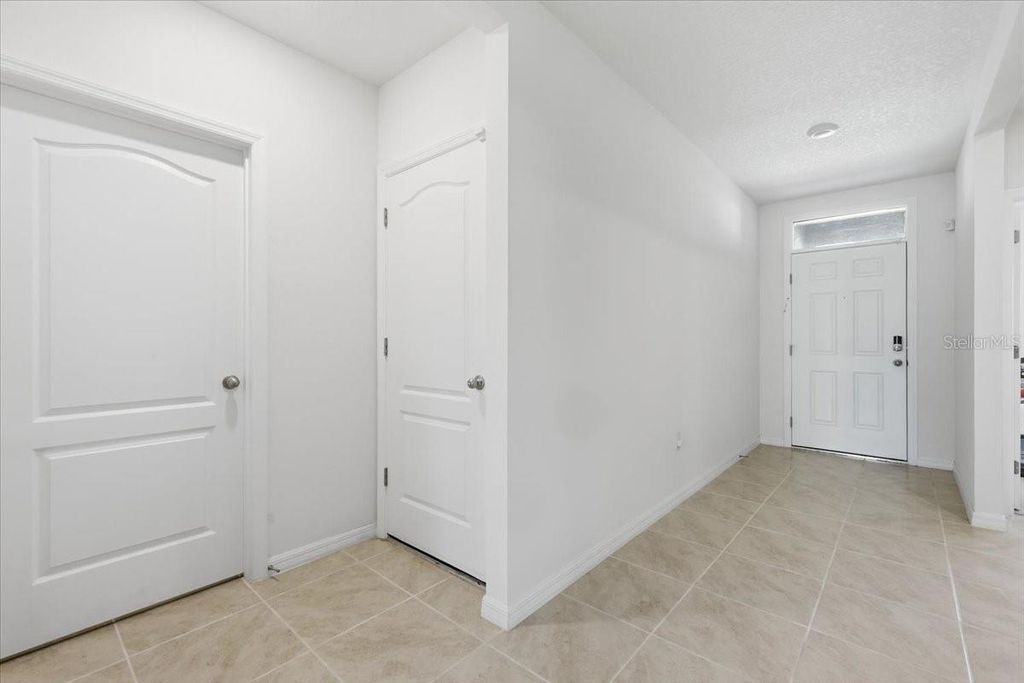 Photo of 3669 Rory Oak Circle, Apopka, FL 32703 (MLS # O6374283)