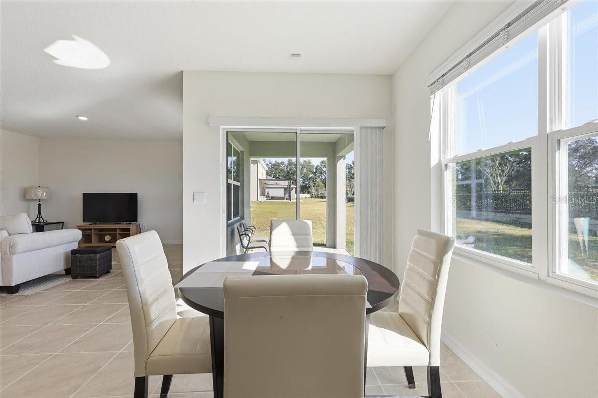 OAK POINTE SOUTH - Residential