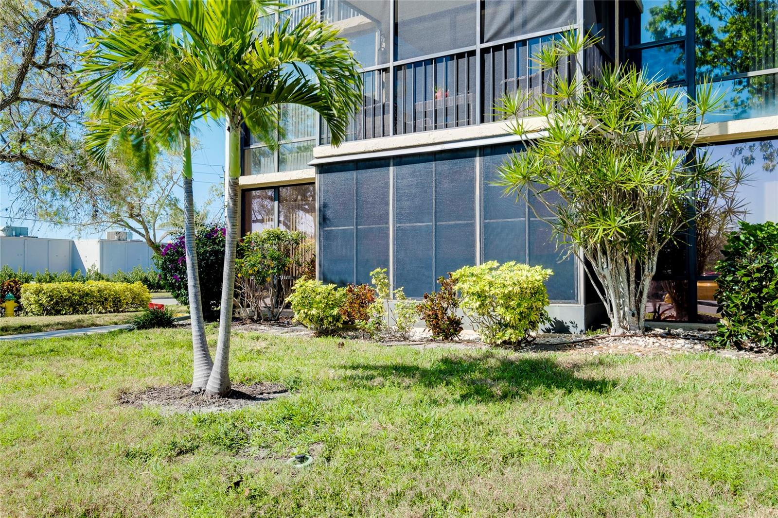 612 BIRD BAY DRIVE S 116