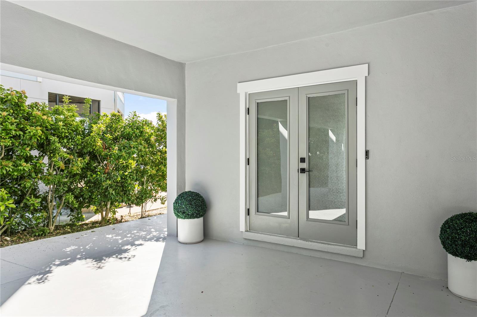 BURKES - Residential